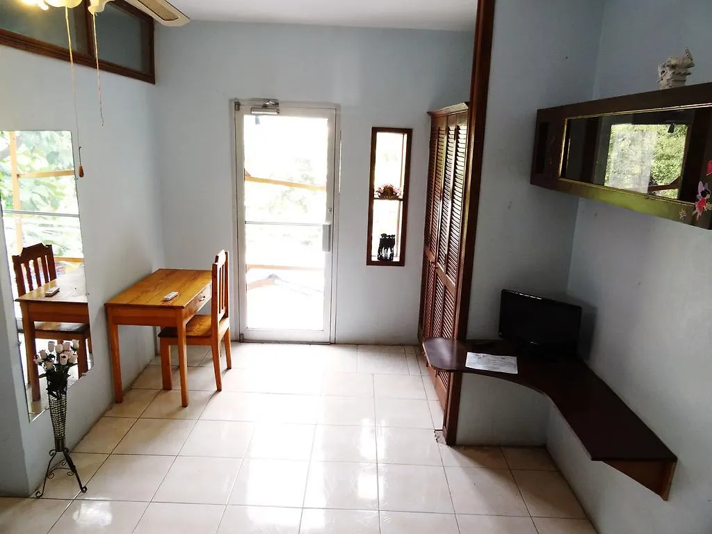 Auberge De La Cigogne Port-au-Prince Guest house